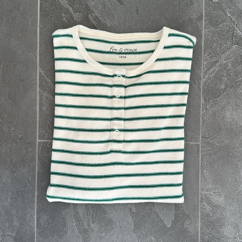 Fin & Vince Ribbed Snap Top - Picture 8 of 8